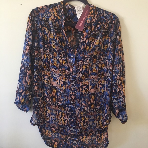 Blouse - Picture 2 of 2